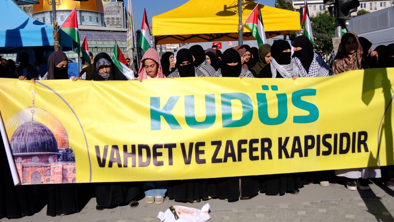 Hüda Par Van İl Başkanlığı Gazze’de 1000 Gündür Katliam Sürüyor (5)