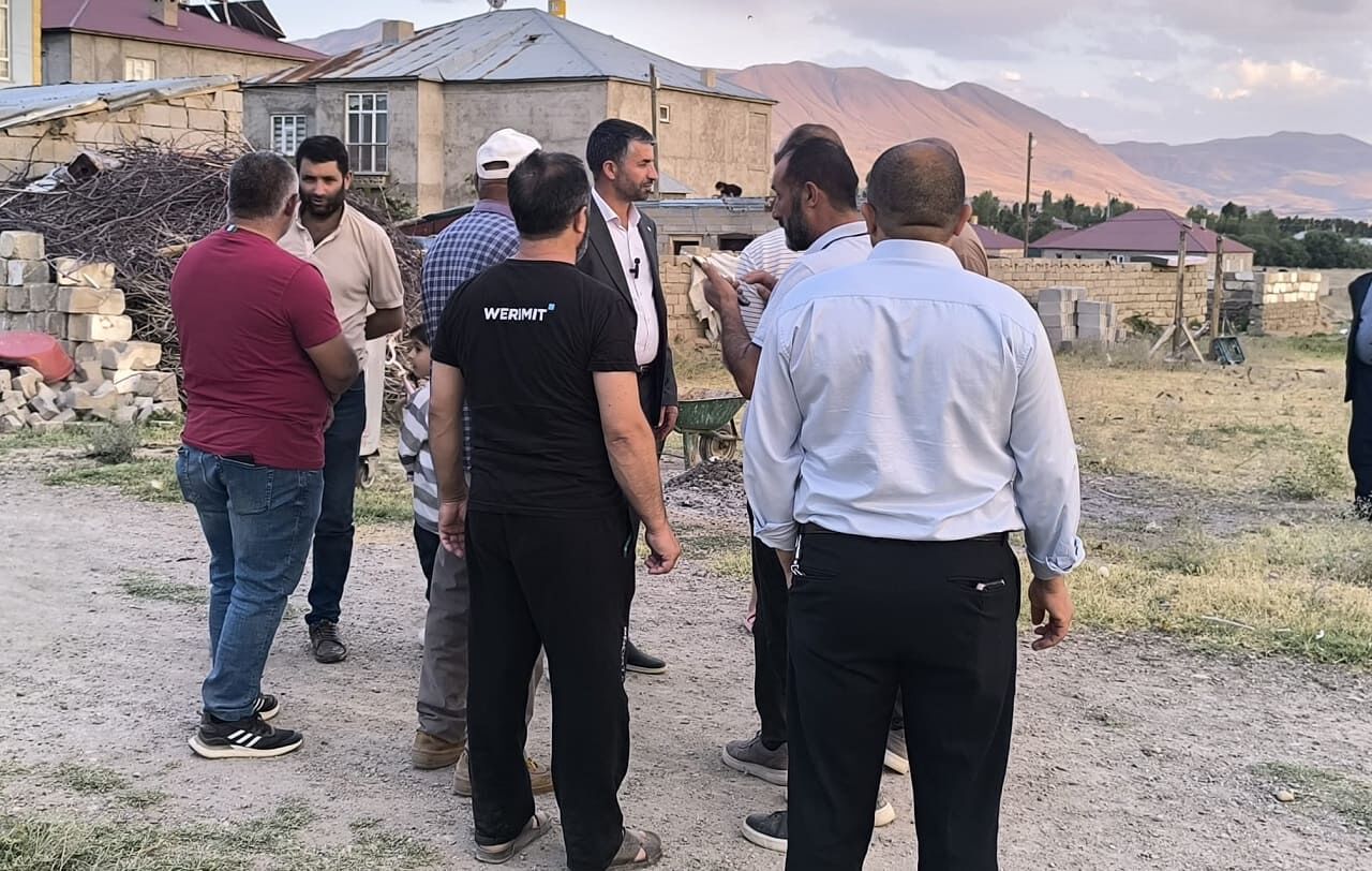Hüda Par’dan Vaski̇’ye Tepki Muradiye'de 150 Hane Yıllardır Kanalizasyon Bekliyor (3)