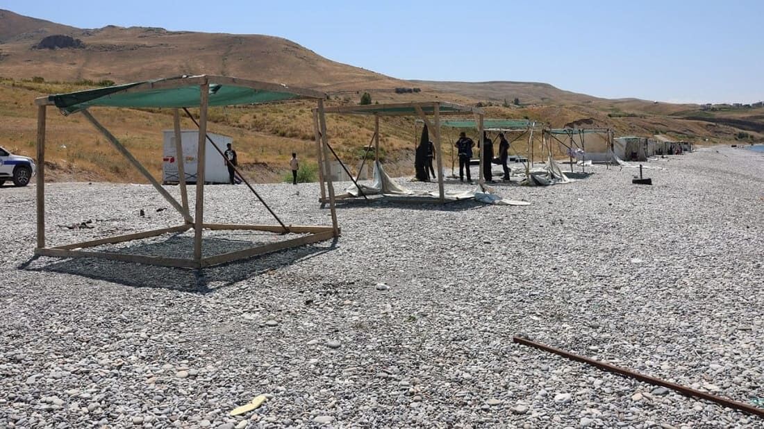 Tuşba Belediyesi Göz Mü Boyuyor! (3)