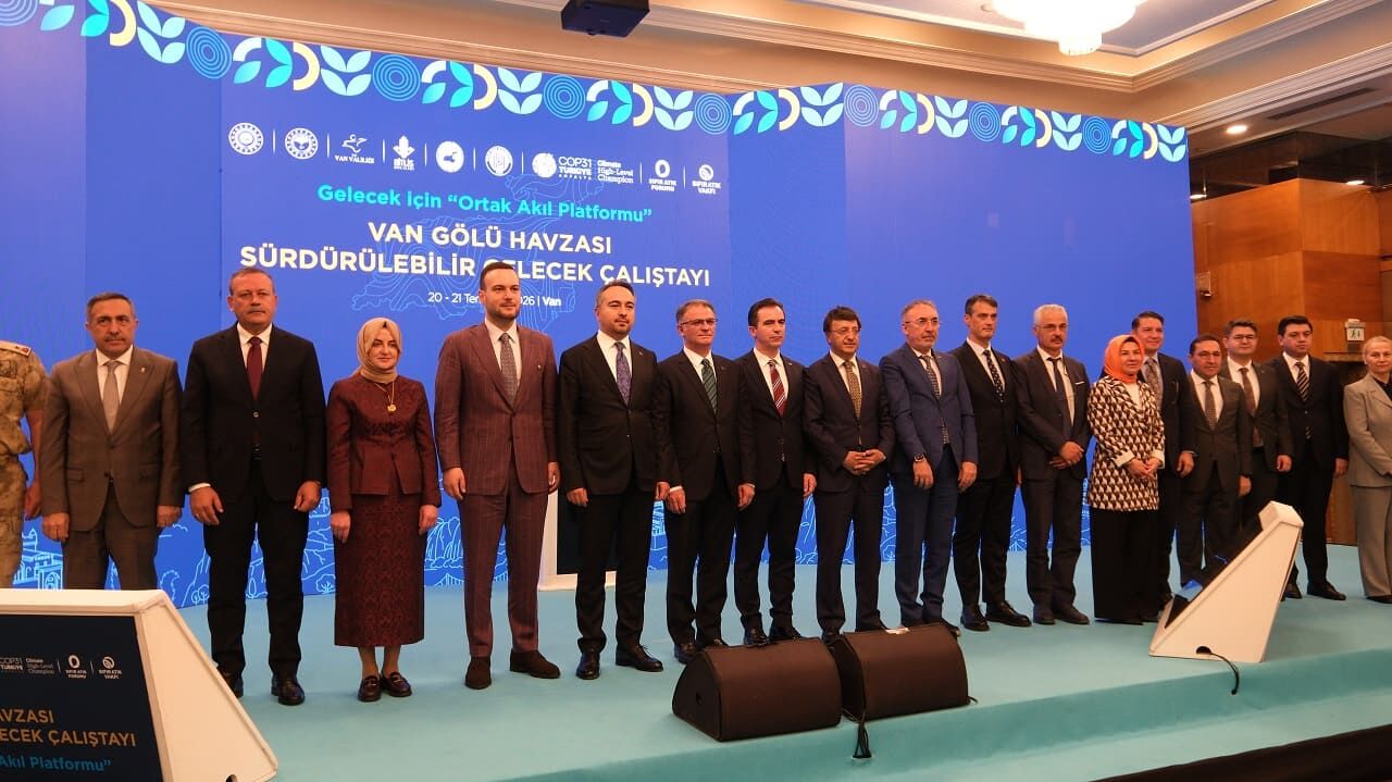 Van Gölü Için Tarihi Zirve Sürdürülebilir Gelecek Çalıştayı Başladı (12)