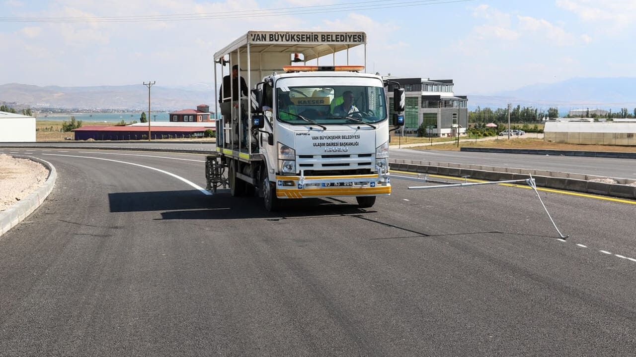 Van Gölü Sahil Yolu’nun 4. Etabı Açılışa Hazırlanıyor (3)