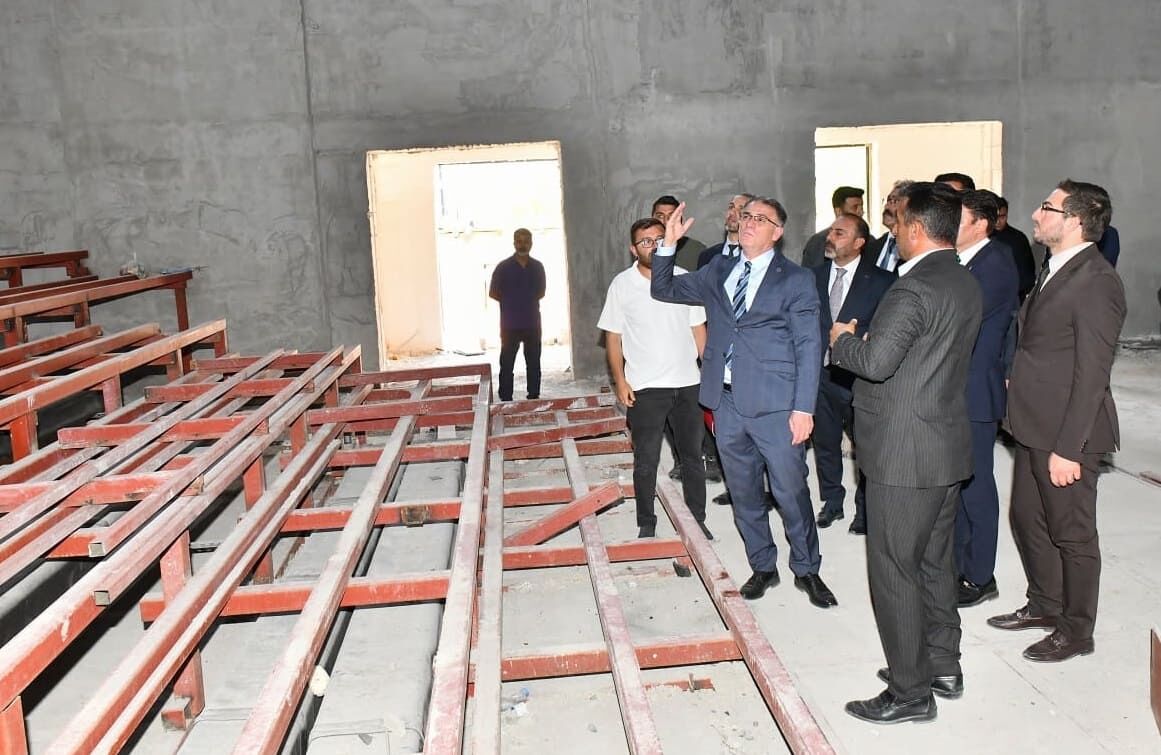 Van Kültür Merkezi’nde Sona Doğru (4)