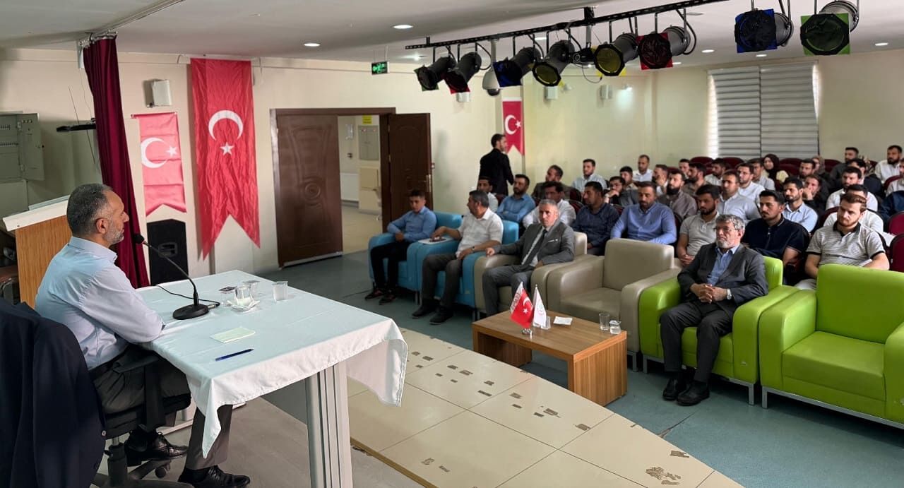 Van Müftüsü Şık Kur'an Dersi Almak Ayrı Kur’an’dan Ders Almak Ayrı (2)