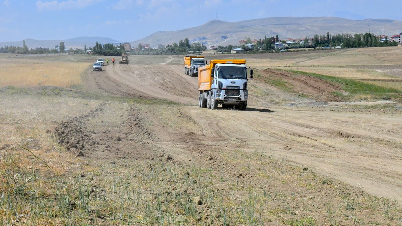 Van Valisi Balcı’dan Van Çevre Yolu Açıklaması (2)