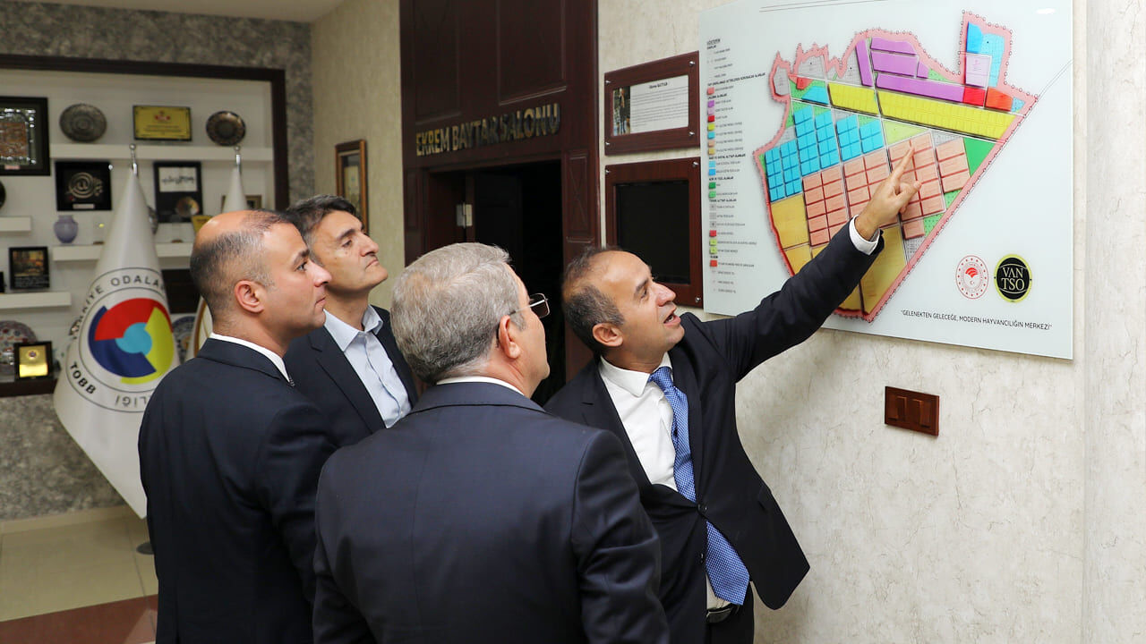 Van’a 10 Milyar Tl'lik Yatırım Hedefi! 2 Bin Kişi Istihdam Edilecek (1)