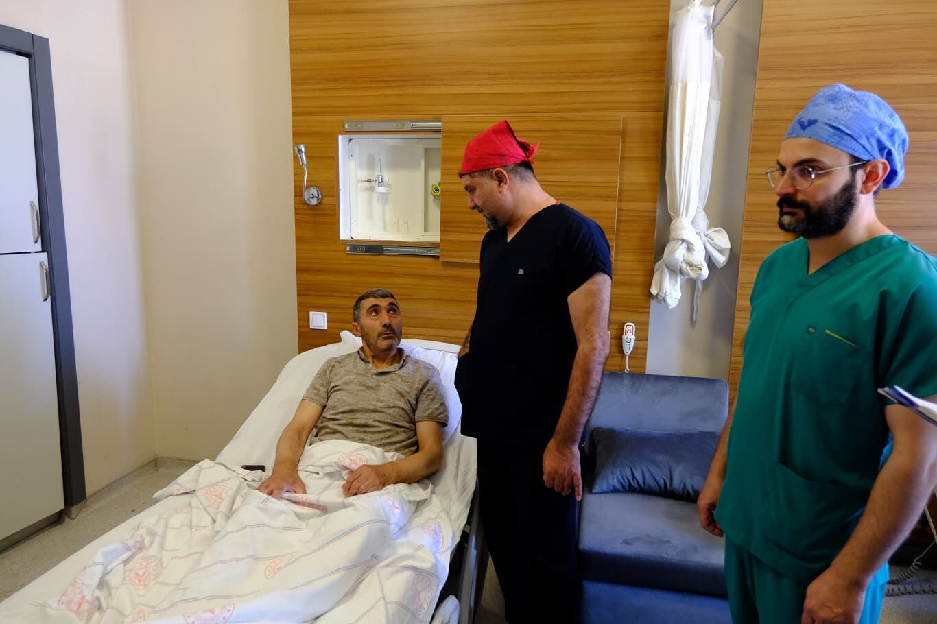Van'da Göğüs Kafesi Açılmadan Iki Kritik Kalp Ameliyatı Başarıyla Yapıldı! (5)