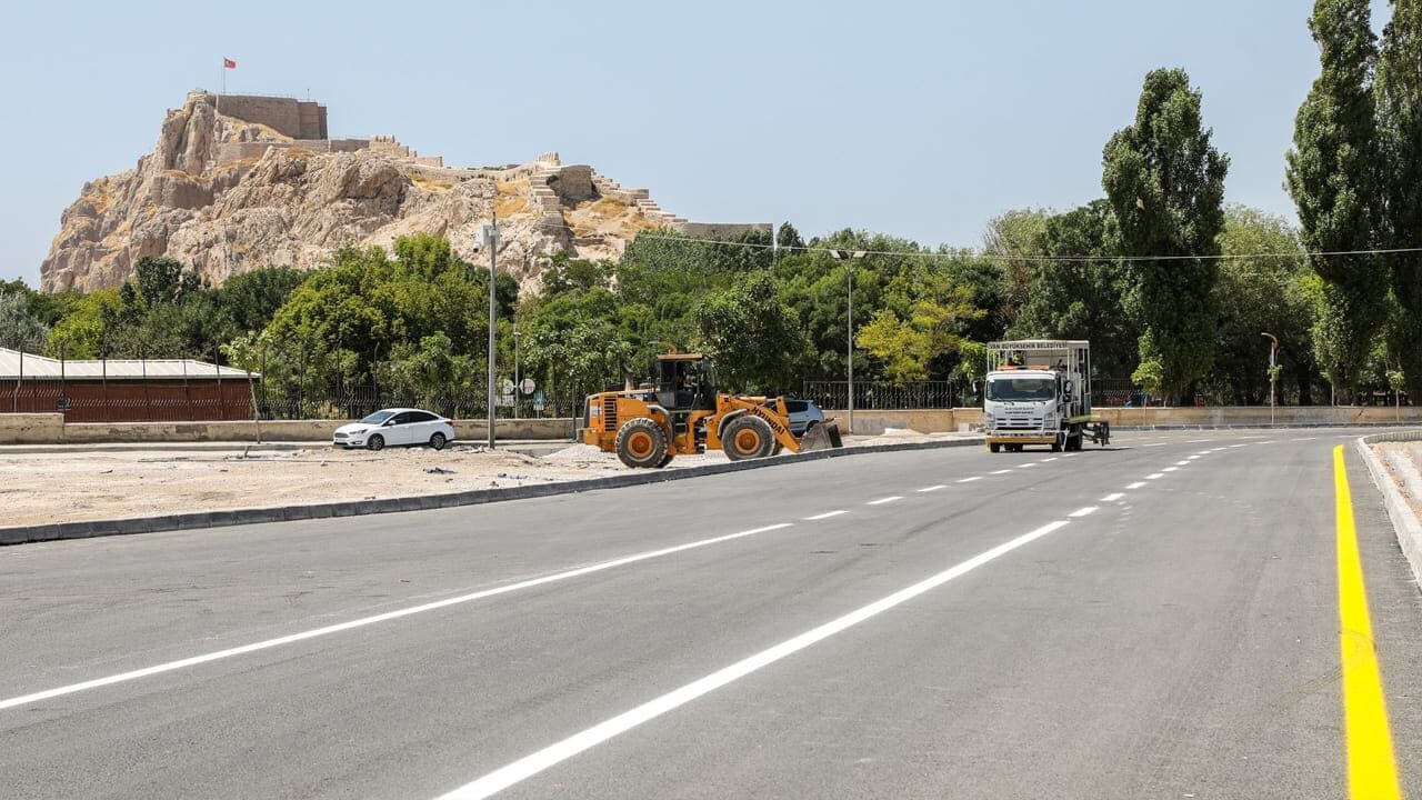 Van'da Kritik Bağlantı Yolu Tamamlanıyor (4)