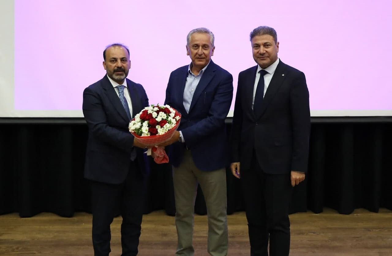 Van’da Malazgirt Savaş Alanı’ndaki Yeni Bulgular Paylaşıldı (3)