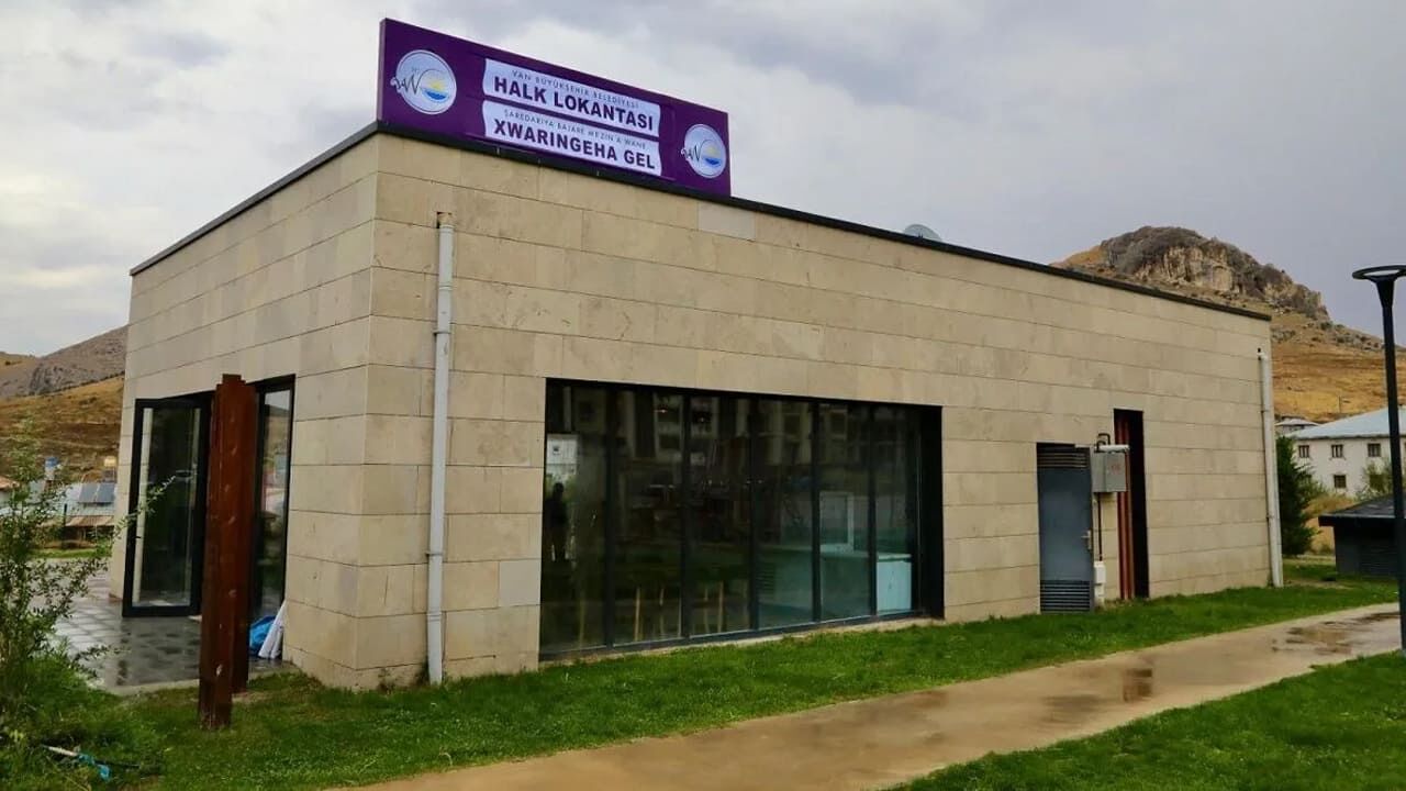 Van'da Ücretsiz Yemek Kuyruğu (2)