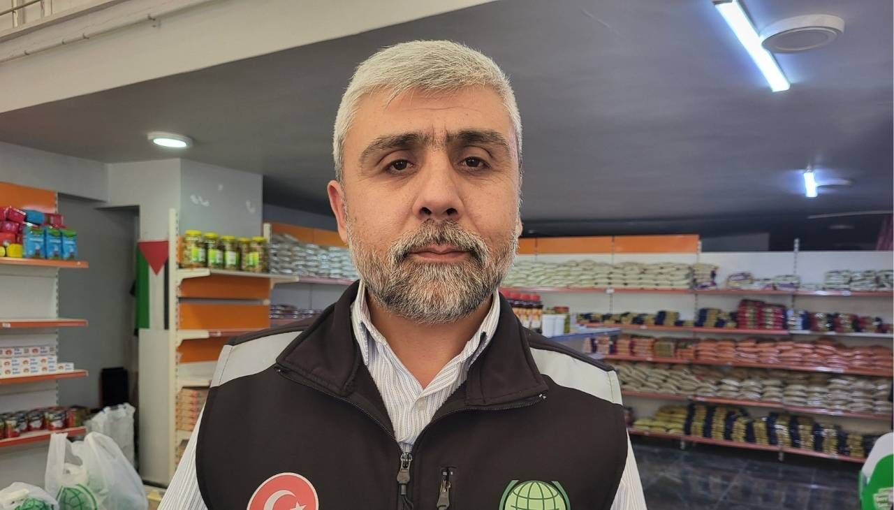 Van'da Umut Kart Ile Yüzlerce Aileye Yardım3