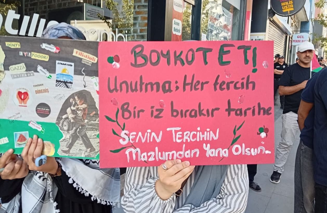 Vicdan Nöbeti Sürüyor “Burger King’i Van’da Istemiyoruz” (6)