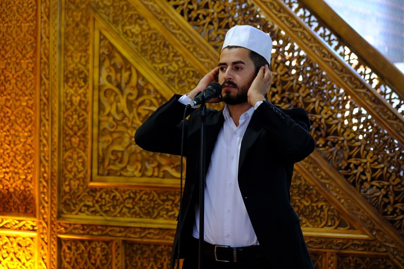 Ezanı Güzel Okuma Yarışması Bölge Finali Van’da Yapıldı (1)-1