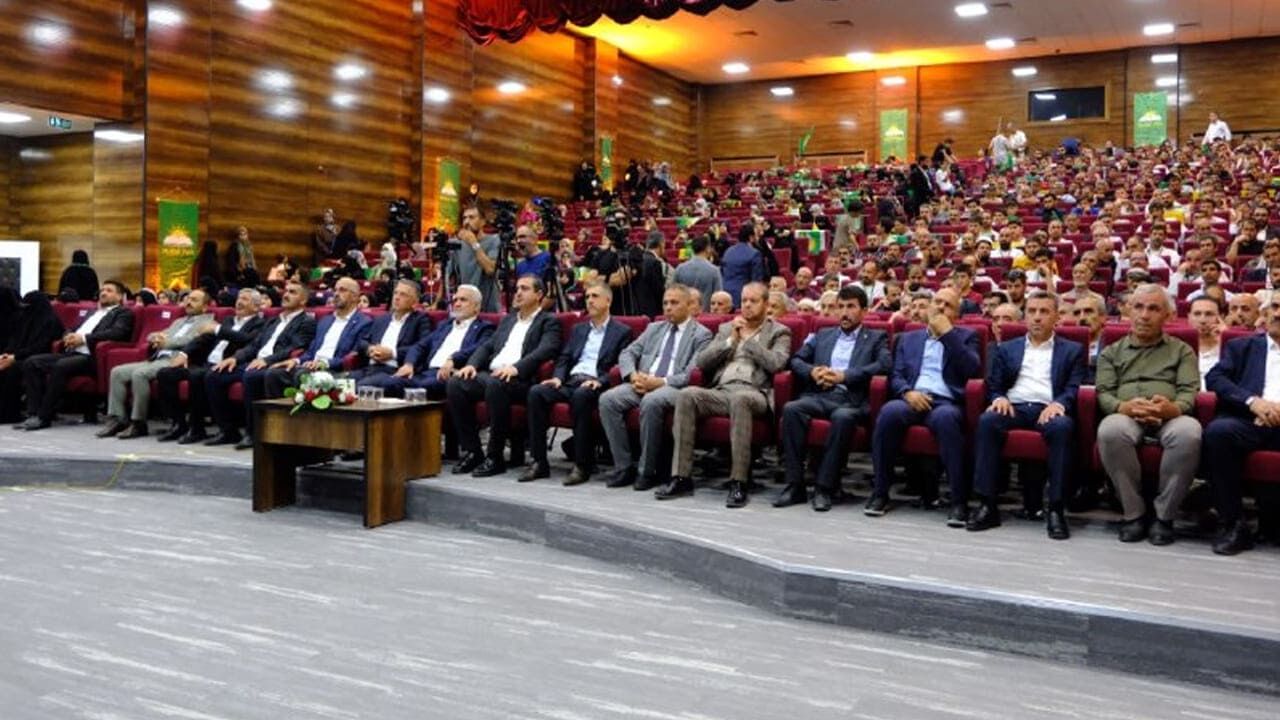 Hüda Par Genel Başkanı Yapıcıoğlu Van’da Konuştu Şiddet Bitecek, Silah Susacak, Kardeşlik Konuşacak (10)