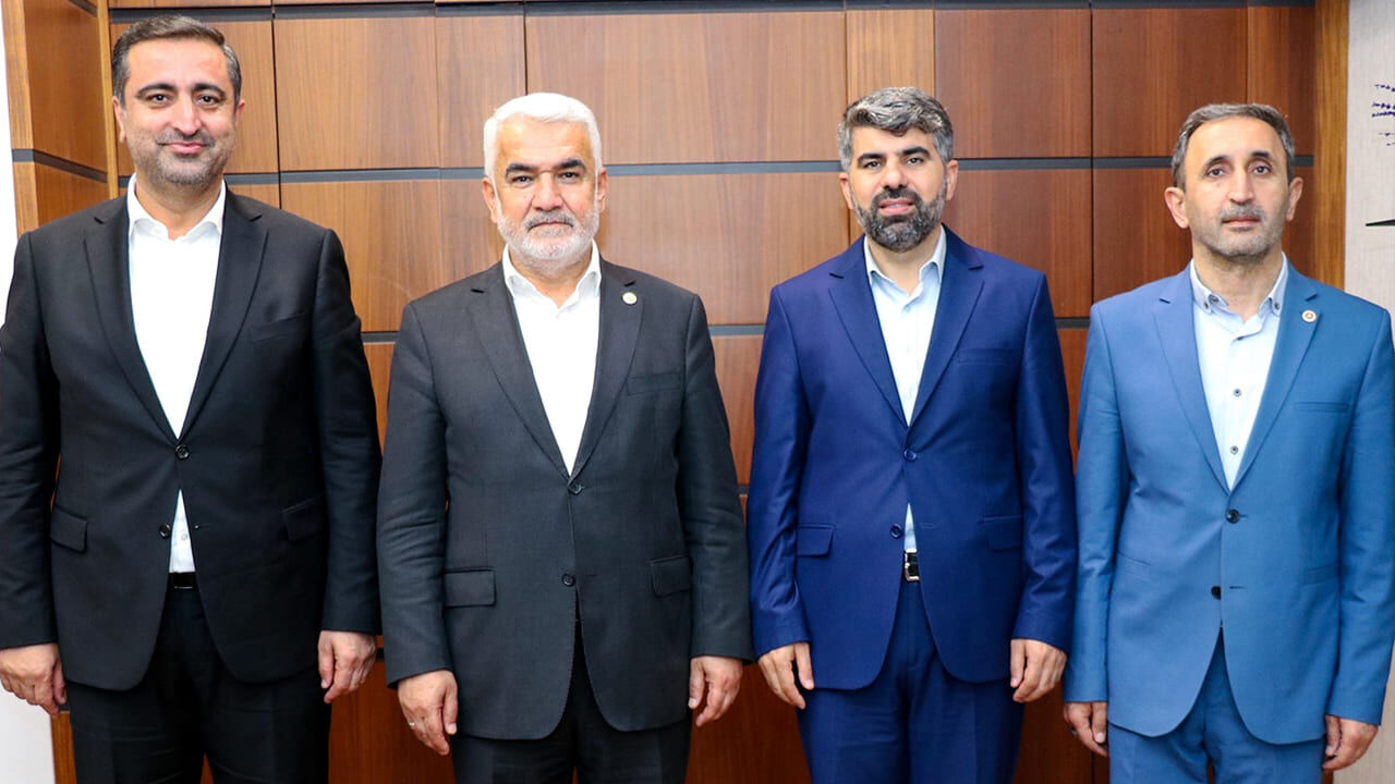 HÜDA PAR, idari davalarda vekâlet ücretinin kaldırılmasını istedi