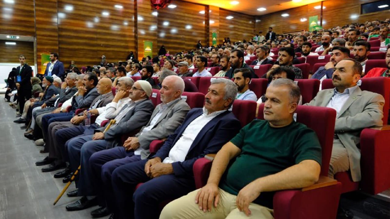 Hüda Par Van İl Başkanı Sayğın Yeniden Güven Tazeledi (8)