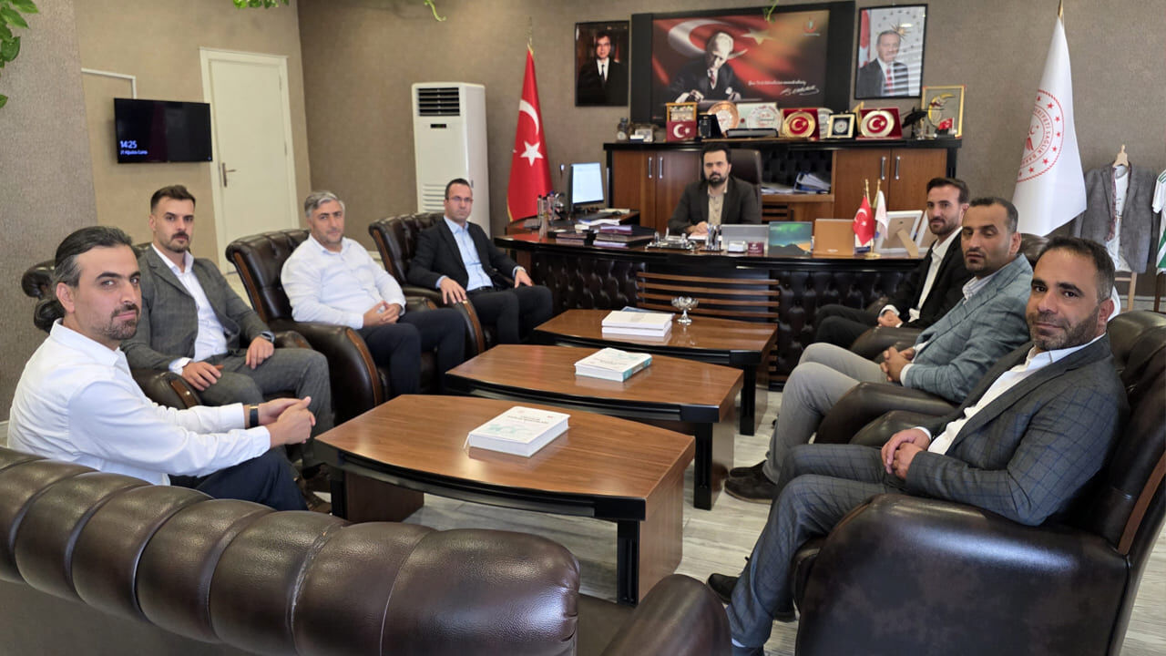 Sağlık Sen Van Şubesi’nden Müdür Tosun’a Ziyaret (1)