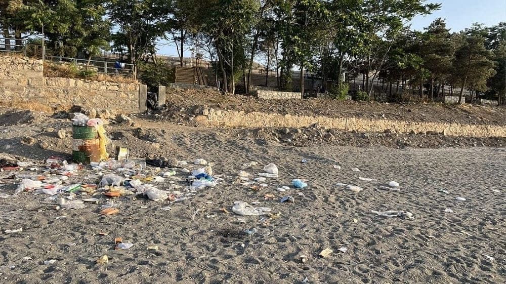 Van Gevaş Halk Plajı'ndaki Çöp Görüntülerine Tepki (1)