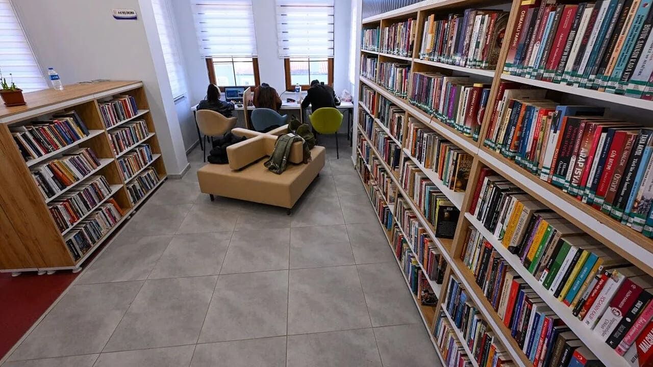 Van, Türkiye’nin Dikkat Çeken Kentleri Arasında Yer Aldı (9)