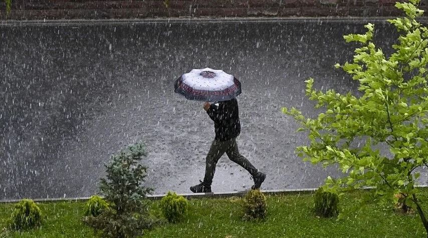 Van’da hava bir anda değişecek! Tarih verildi: Sıcaklık düşüyor, sağanak geliyor!