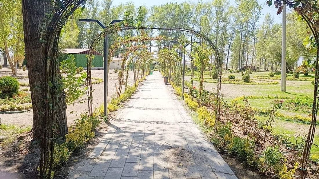 Van’da Horhor Bahçeleri’nde zemin, peyzaj ve altyapı çalışması