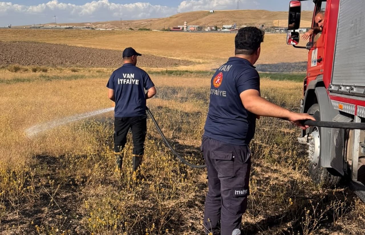 Van’da Itfaiye Ekipleri Bir Ayda 639 Olaya Müdahale Etti (3)