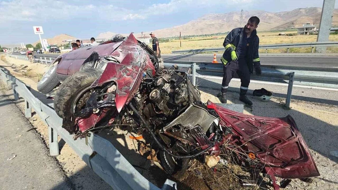 Van’da Trafik Kazaları Can Yakıyor 2 Ölü, 354 Yaralı (3)