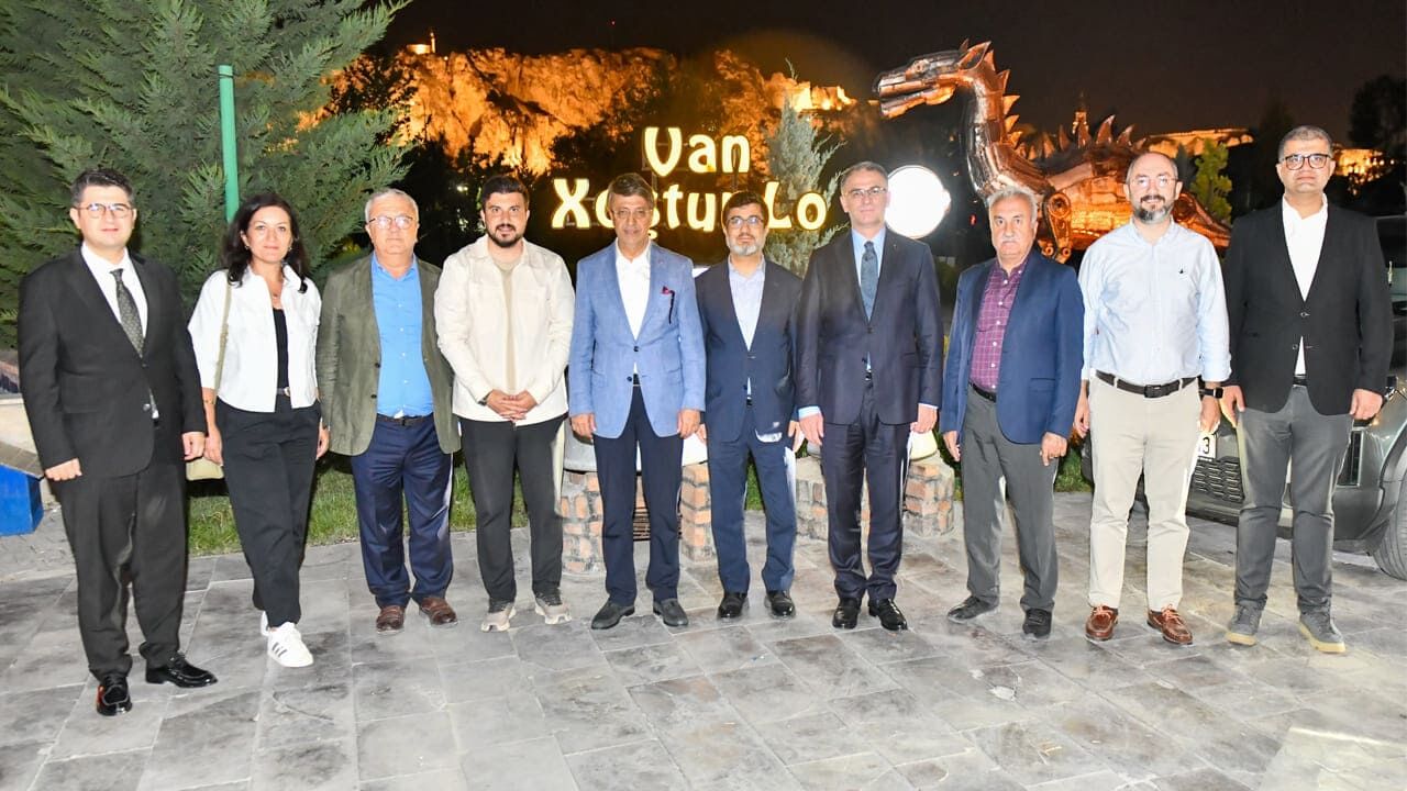 Van’da Tramvay Için Önemli Adım Güzergâhlarda Ön Çalışma Ve Inceleme Yapıldı (1)