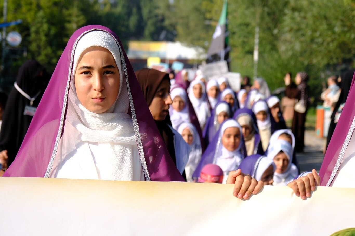 Van'da Yüzlerce Kız Tesettüre Girdi (3)