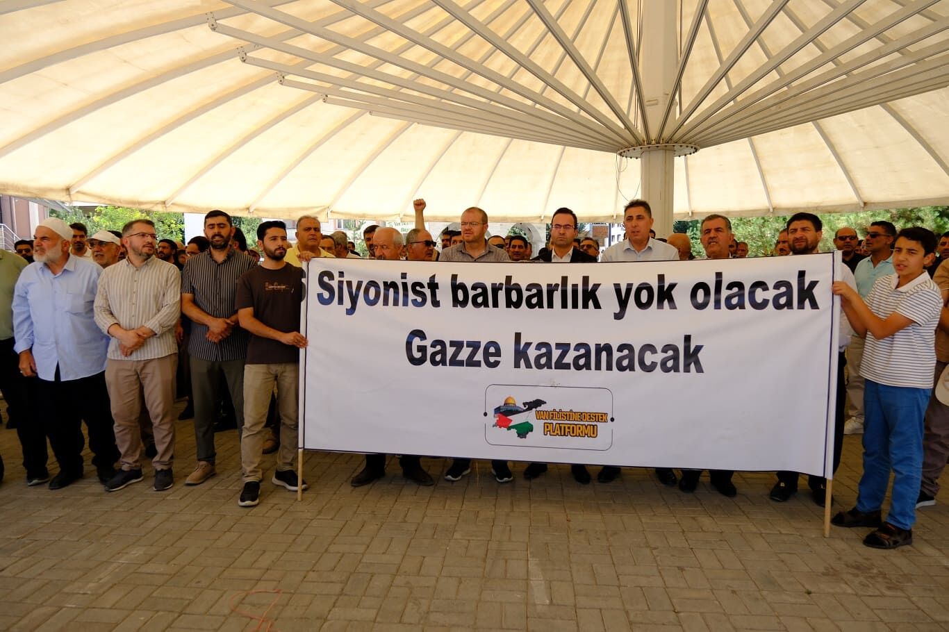Van’dan Filistin Konvoyu’na Destek Açıklaması! (1)