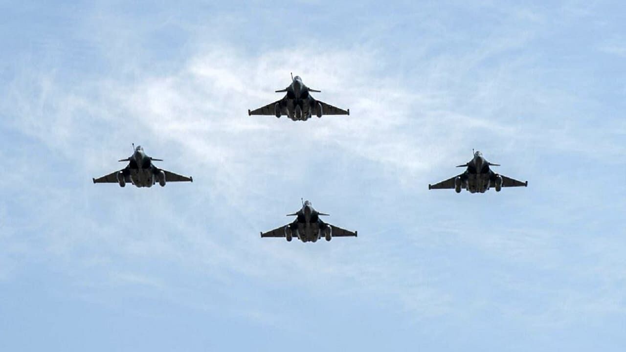 Fransa’dan uzun menzilli hava görevi: Rafale’ler havalandı