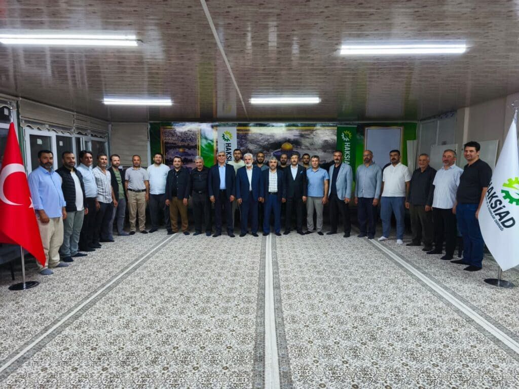Haksi̇ad Genel Başkanı Vedat Turgut, Van Şubesi Yönetimiyle Bir Araya Geldi (3)