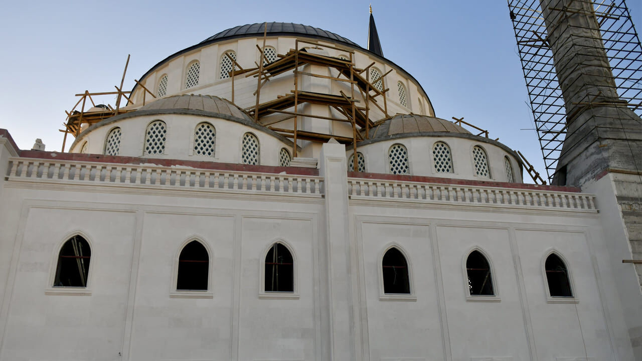 Hazreti Ömer Camii Yeniden Ibadete Açılıyor! Tarih Belli Oldu (4)