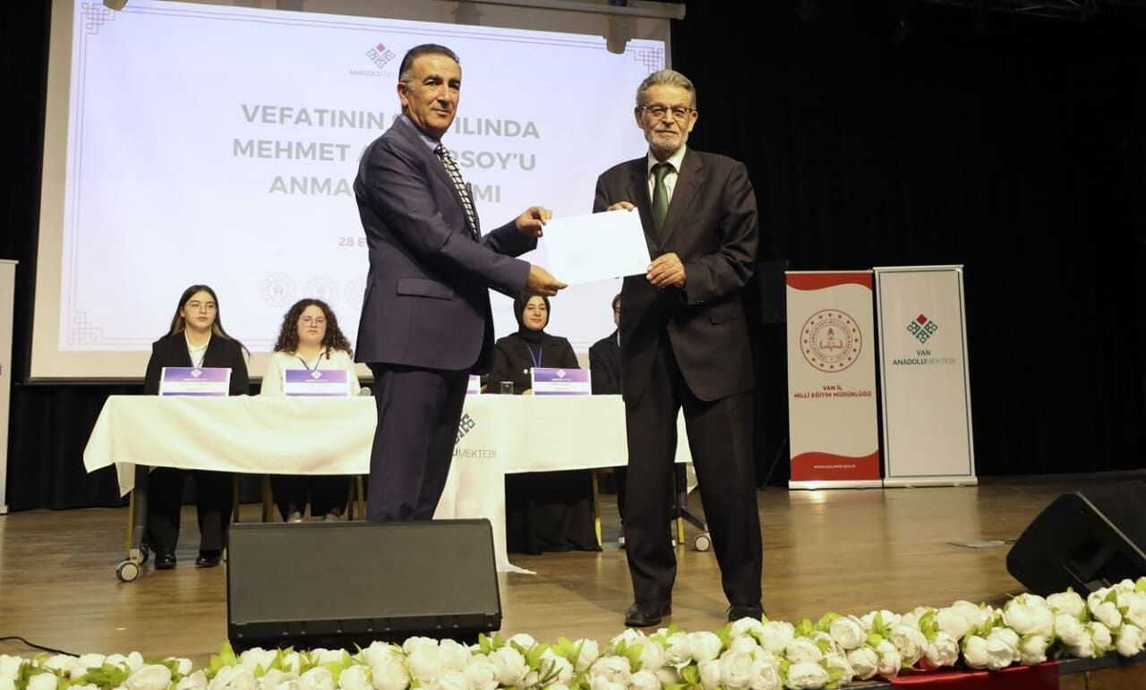 Mehmet Akif Ersoy Van’daki Programda Anıldı (1)