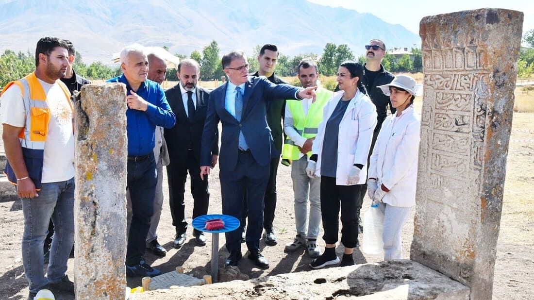 Selçuklu Mezarlığı’nda Çalışmalar Hızla Sürüyor (2)