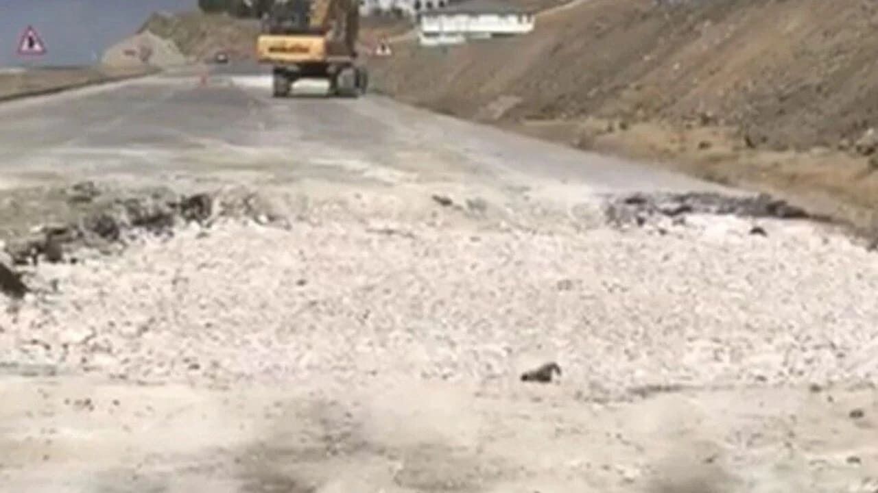 Van Çevre Yolu Yap Boz’a Döndü! (3)
