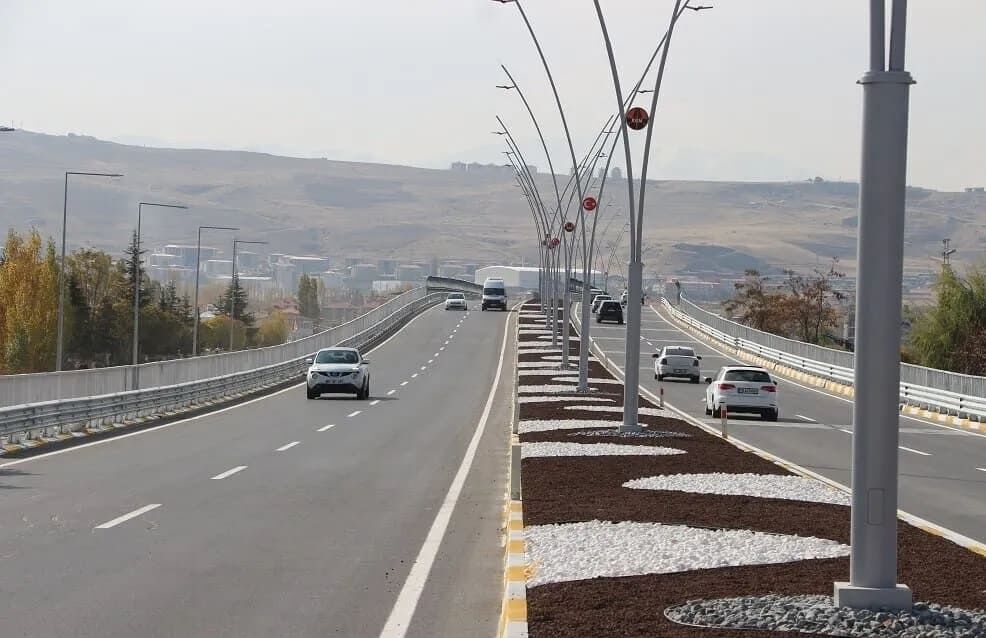 Van Çevre Yolu Yap Boz’a Döndü! (4)