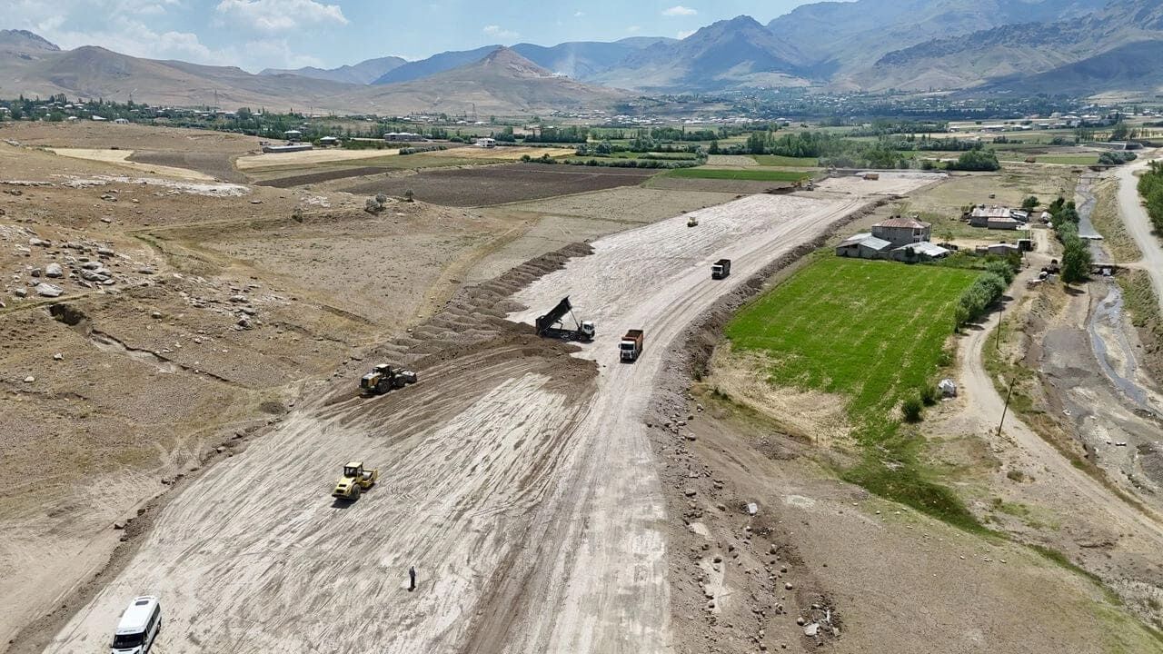Van Çevre Yolu’nda Çalışmalar Sürüyor (1)