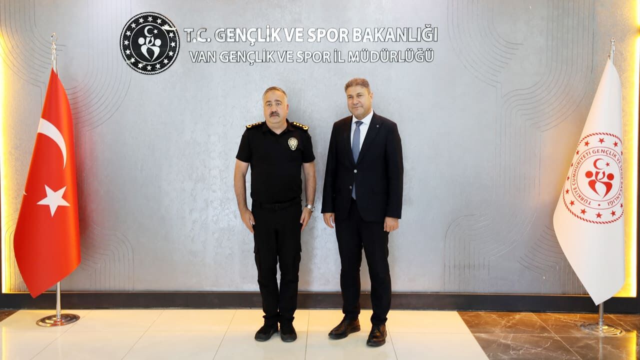Van Emniyet Müdürü Murat Mutlu’nun Veda Ziyaretleri Sürüyor (1)