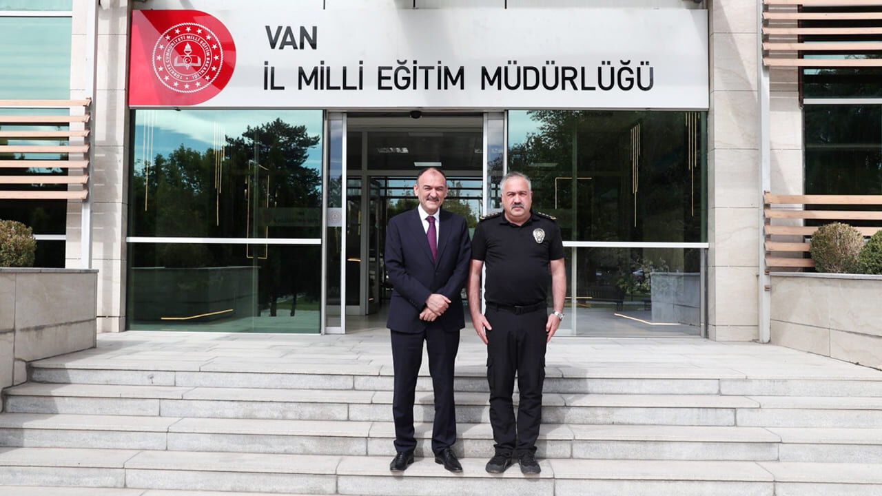 Van Emniyet Müdürü Murat Mutlu’nun Veda Ziyaretleri Sürüyor (2)