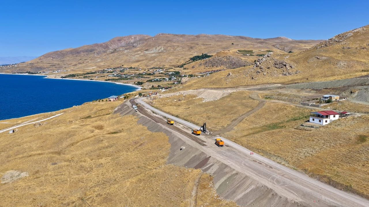 Van Gölü Sahil Yolu’nda Final Etabı Hızla Ilerliyor (6)