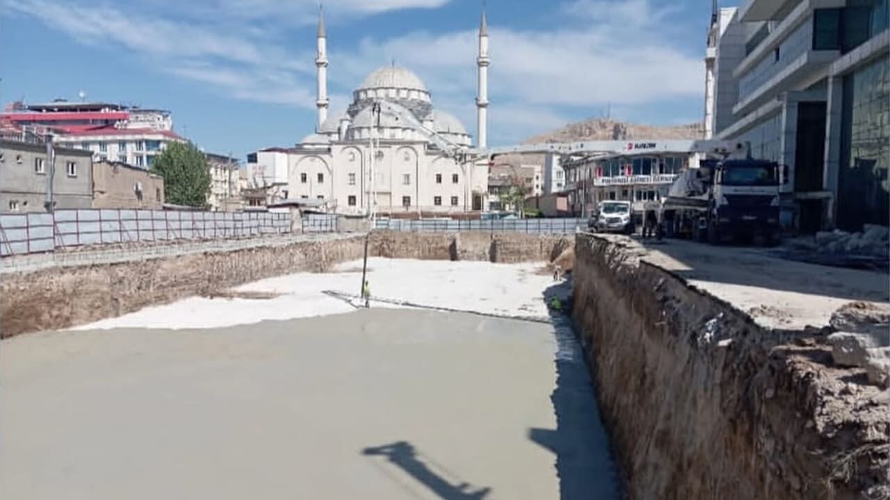 Van Mısır Çarşısı’nda Çalışmalar Hız Kazandı! (5)