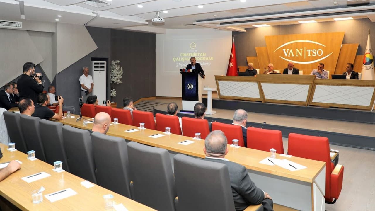Van Tso Başkanı Takva Erivan’da Bir Kapıyı Araladık (3)