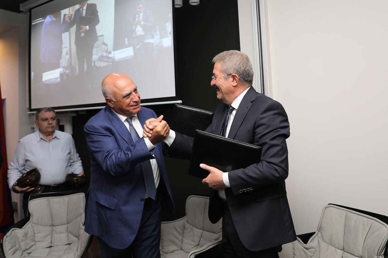 Van Tso Ile Umba’dan Sınır Kapılarının Açılması Ve Ekonomik Iş Birliği Çağrısı (1)