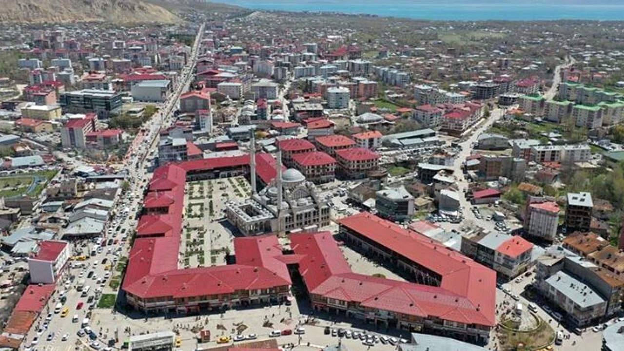 Van’da 35,2 milyon TL’lik hazine taşınmazı satışa çıkarıldı