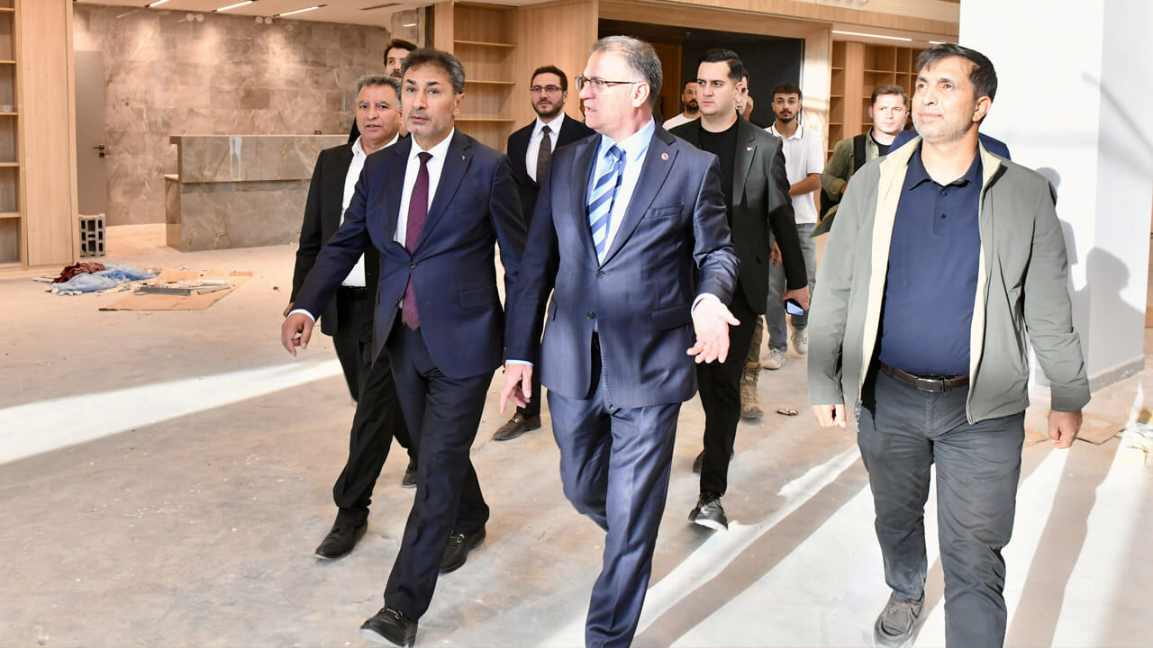 Van’da Bebek, Çocuk ve Gençlik Kütüphanesi tamamlanıyor