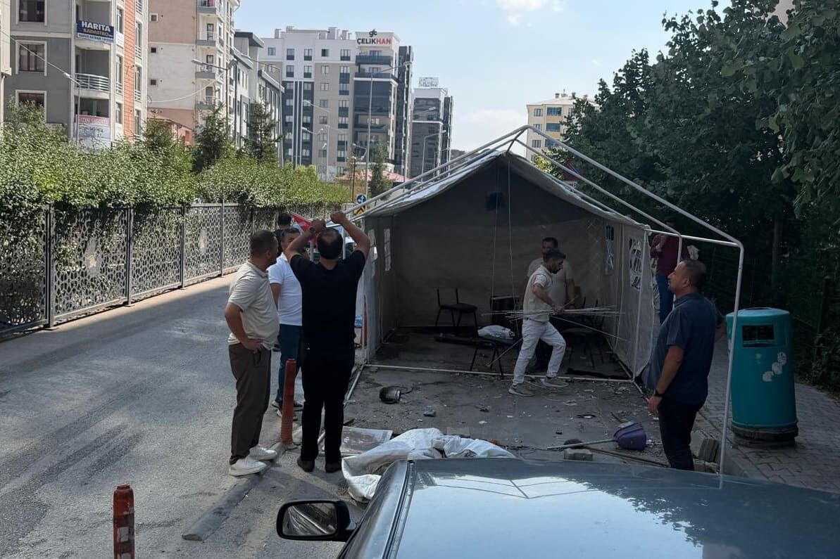Van’da Işçilerin Eylemi Sona Erdi! 500 Kişi Büyükşehir'de Işe Alındı1