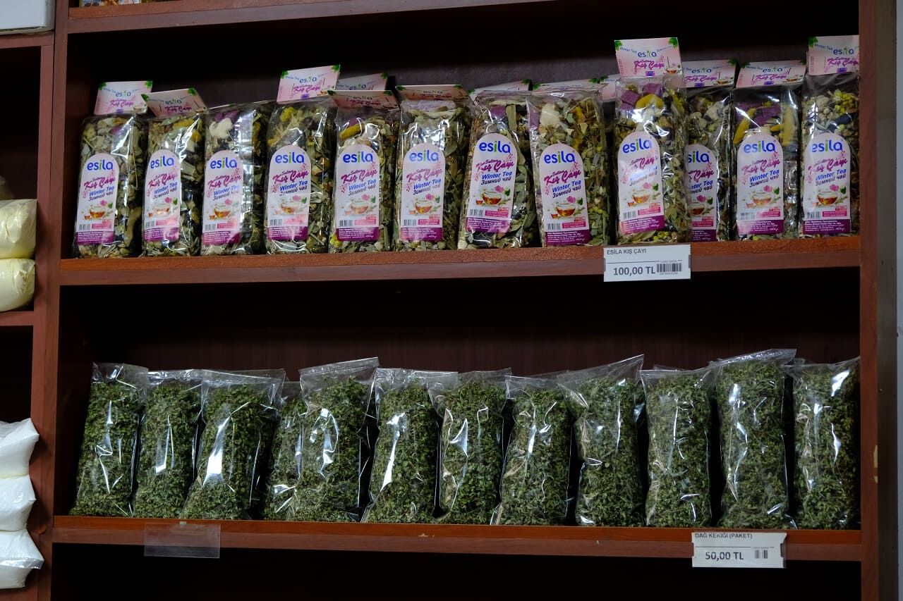 Van’da Mevsim Geçişleriyle Beraber Bitkisel Çaylara Ilgi Arttı (3)