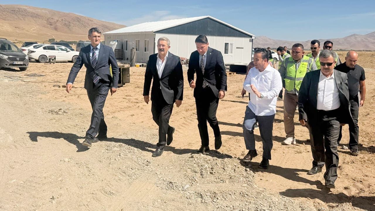Van’da Tarıma Dayalı İhtisas Besi Otb Alanında Inceleme (4)