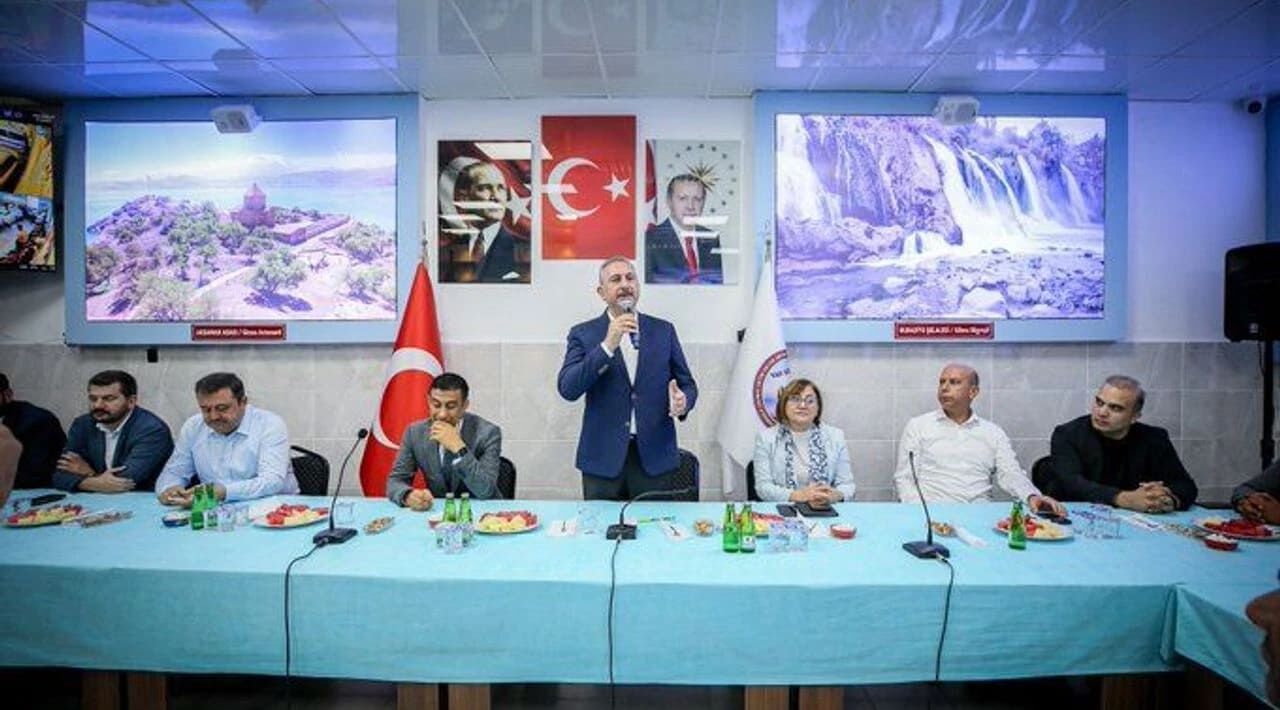 Van’dan Bir Ile Daha Direkt Uçuş Müjdesi! Seferler Başlıyor 1 (1)