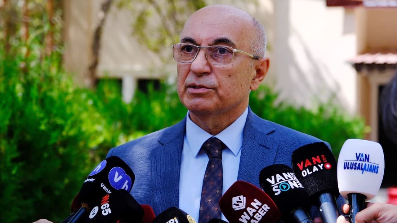Vanet’ten Taşınıyor Iddialarına Net Yanıt Van’dayız, Van’da Kalacağız (9)